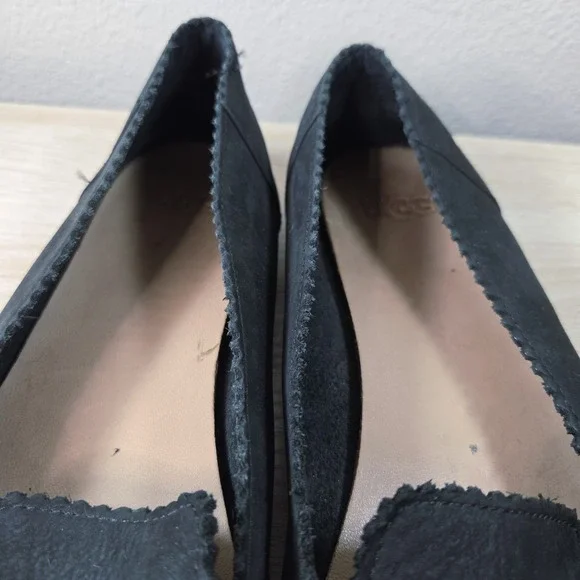 UGG Leather Slip On Flats Black Scalloped Edge Loafers Size 9 - Picture 5 of 9